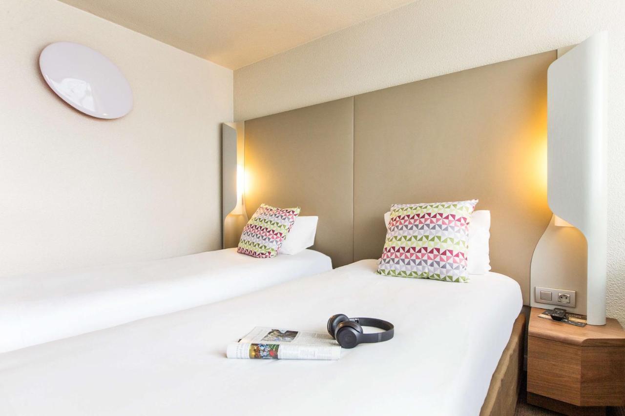 Campanile Annecy - Cran Gevrier Hotell Exteriör bild